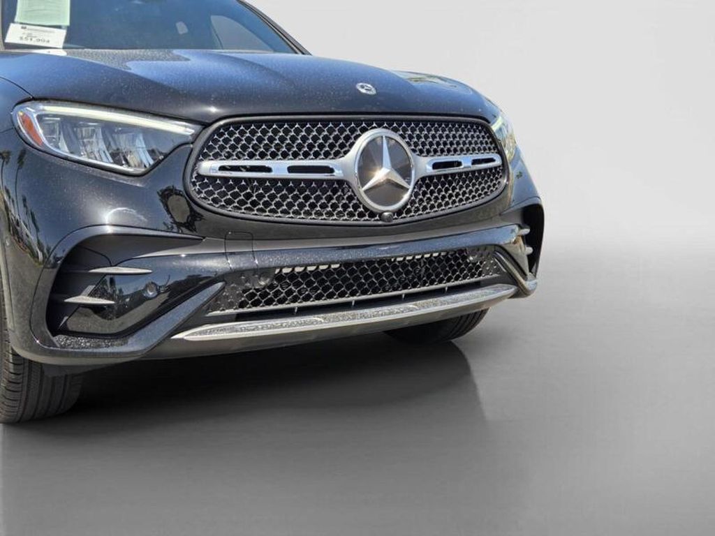 MERCEDES-BENZ GLC - 9