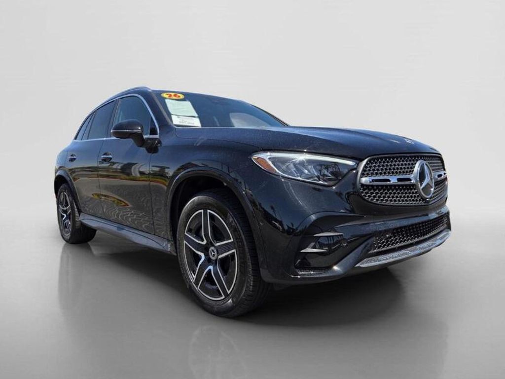 MERCEDES-BENZ GLC - 7