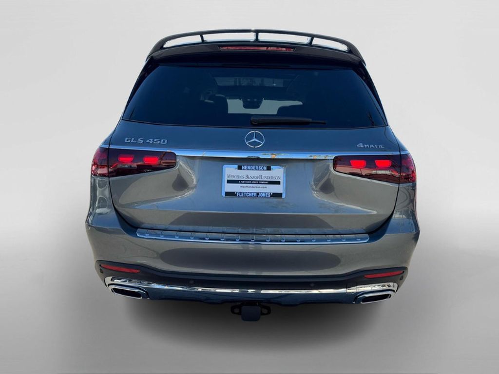 MERCEDES-BENZ GLS - 4