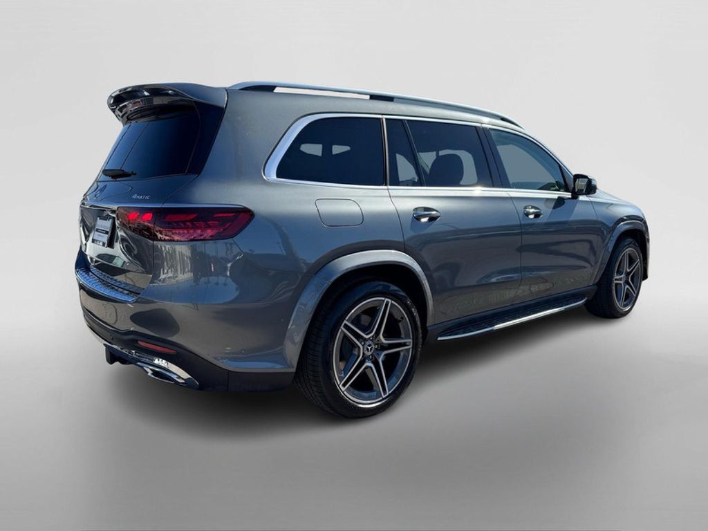 MERCEDES-BENZ GLS - 5