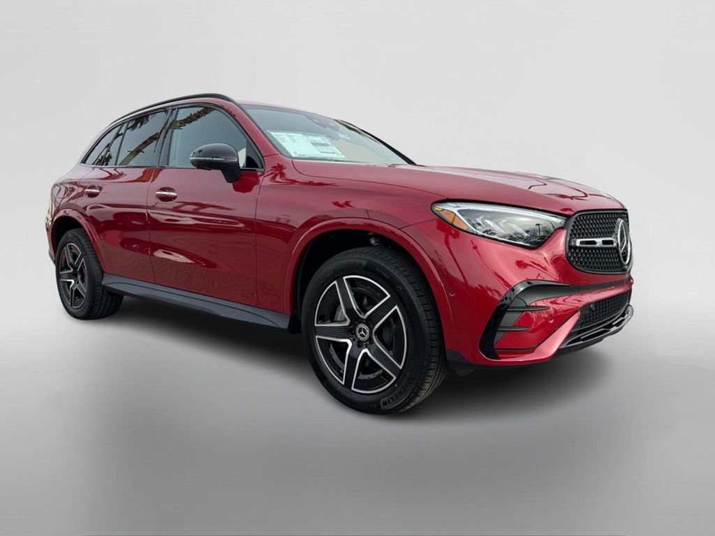 2026 Mercedes-BENZ GLC — фото 7