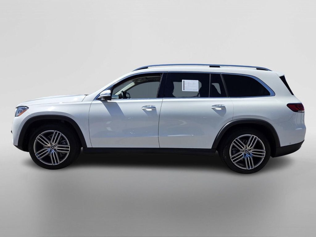MERCEDES-BENZ GLS - 2