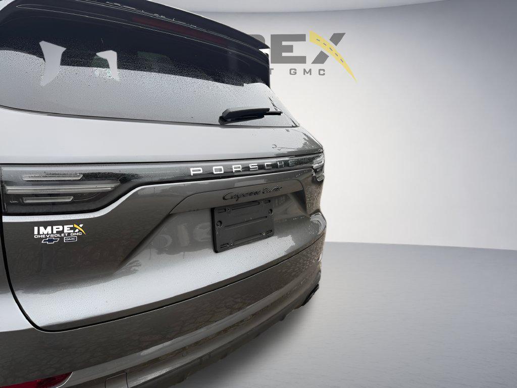 2022 Porsche CAYENNE TURBO — миниатюра 37