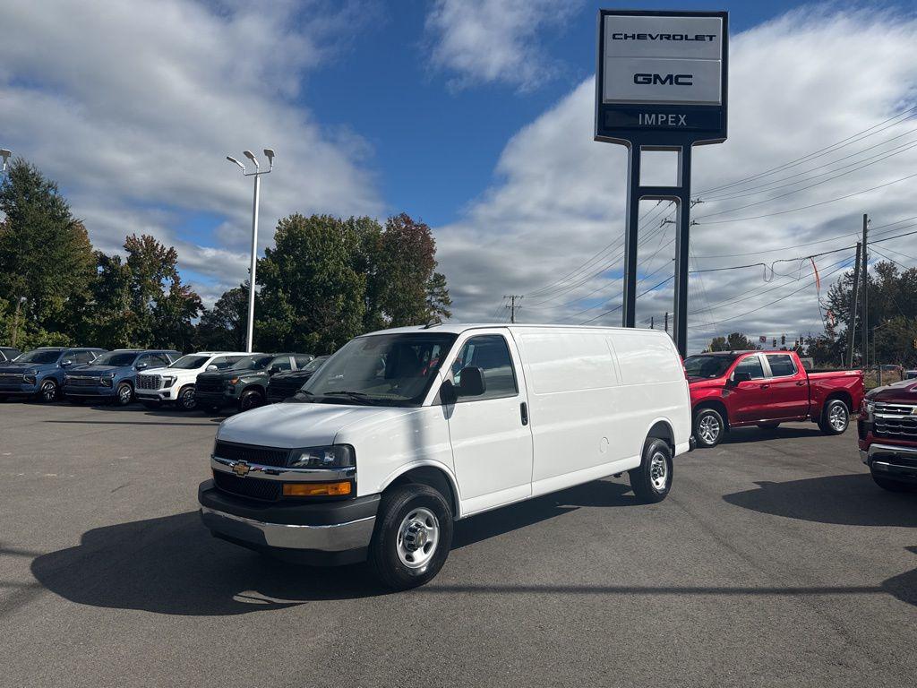 New 2025 Chevrolet Express 3500 RWD 3500 Extended Wheelbase WT