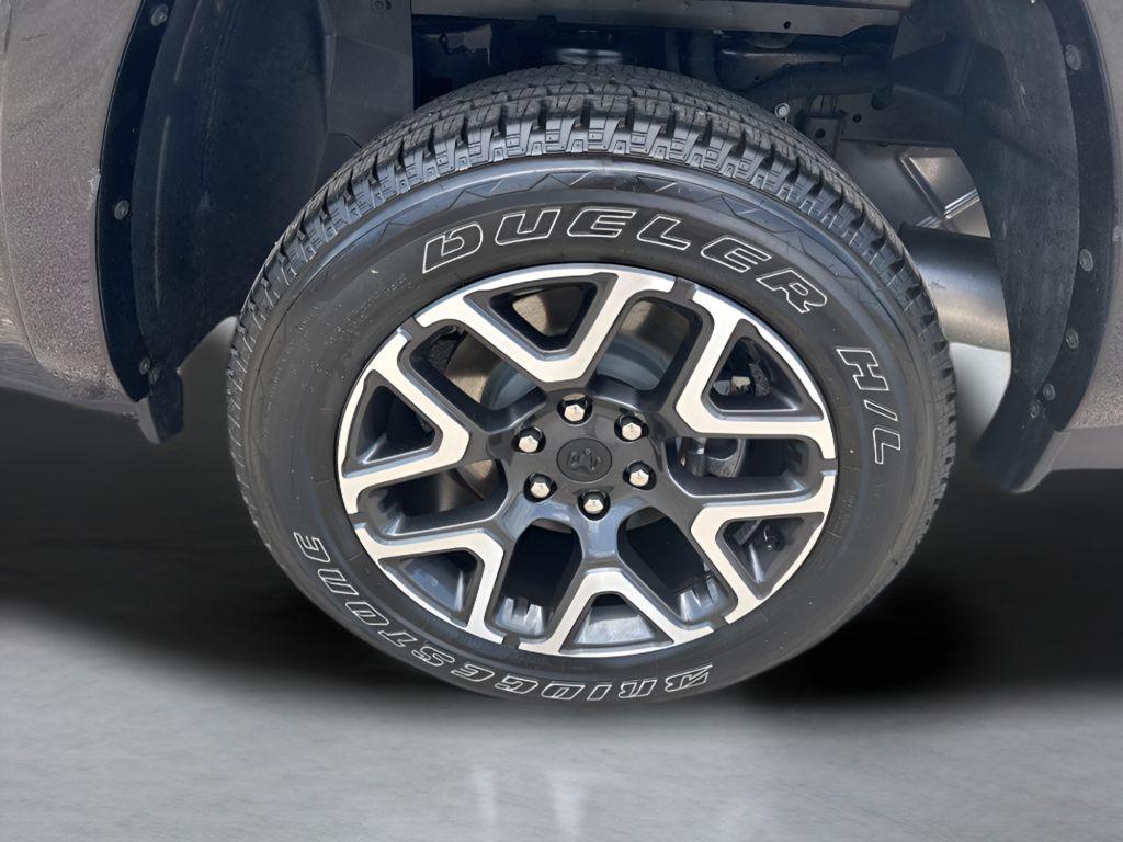 صورة مصغرة 32 لـ 2026 RAM 1500 LARAMIE
