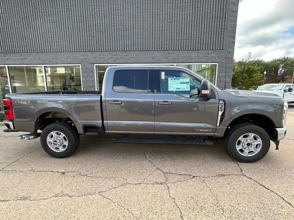 New 2026 Ford F-350 XLT