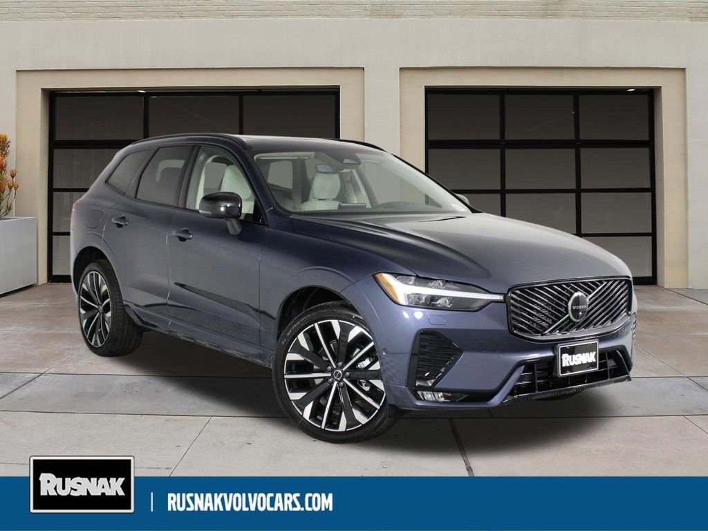 New 2026 Volvo XC60 B5 Ultra