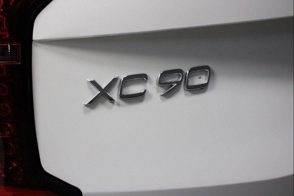 2025 Volvo XC90 B6 PLUS 7-SEATER 缩略图 16