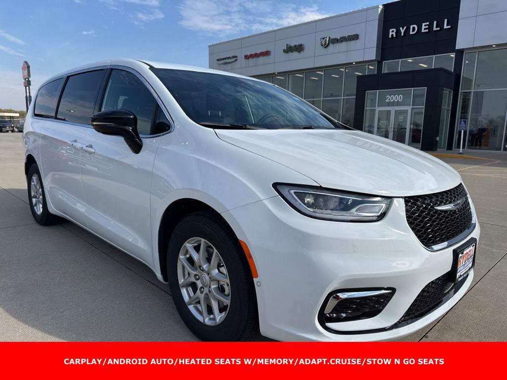 New 2026 Chrysler Pacifica L