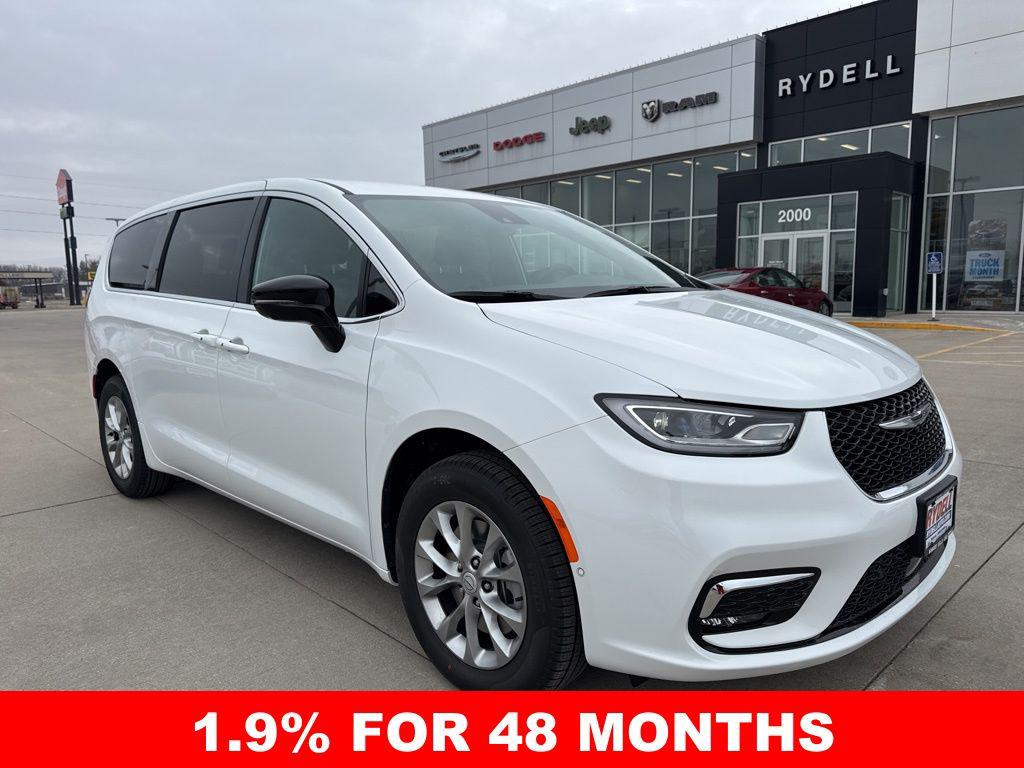 New 2026 Chrysler Pacifica L