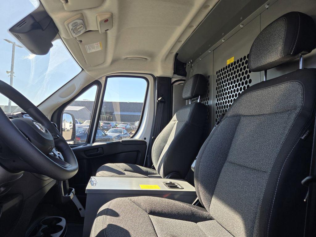 2025 RAM PROMASTER 2500 BASE — миниатюра 14