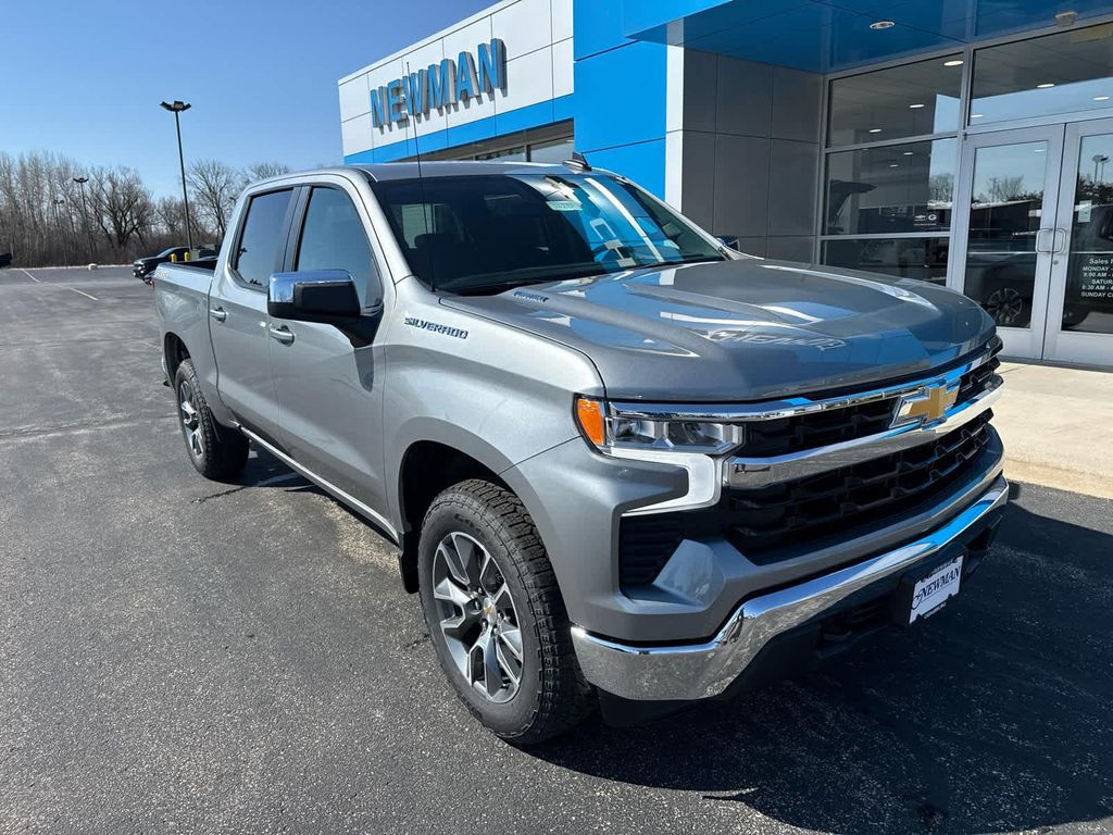 New 2026 Chevrolet Silverado 1500 LT