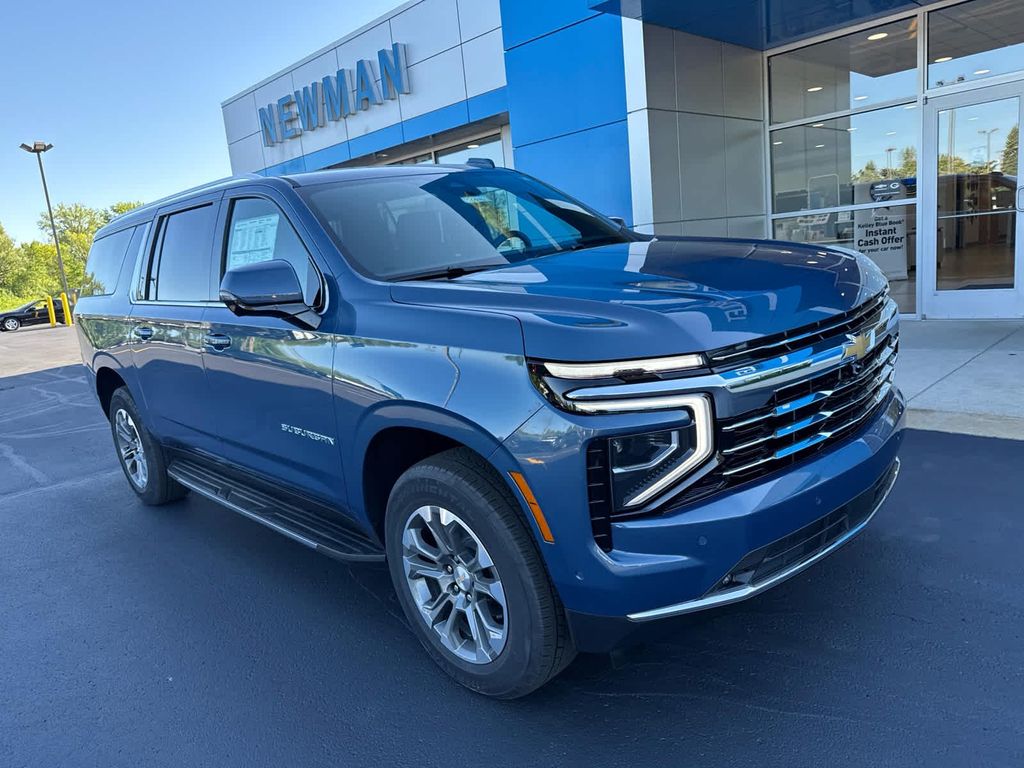 New 2026 Chevrolet Suburban LT