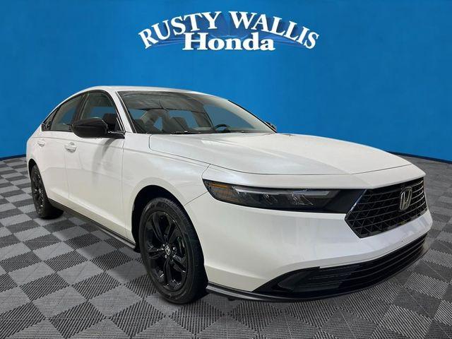 New 2025 Honda Accord SE