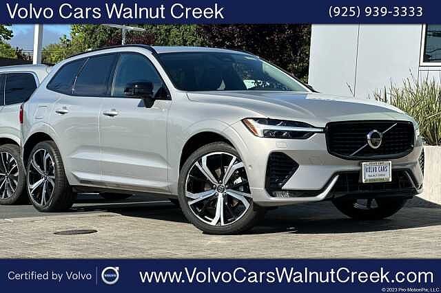 2023 Volvo XC60 B5 ULTIMATE DARK THEME — фото 1