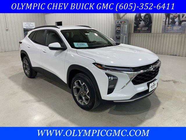 New 2026 Chevrolet Trax LT