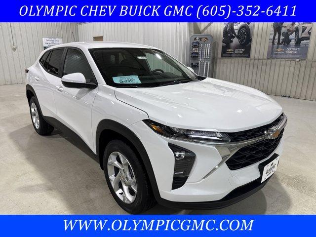 New 2026 Chevrolet Trax LS