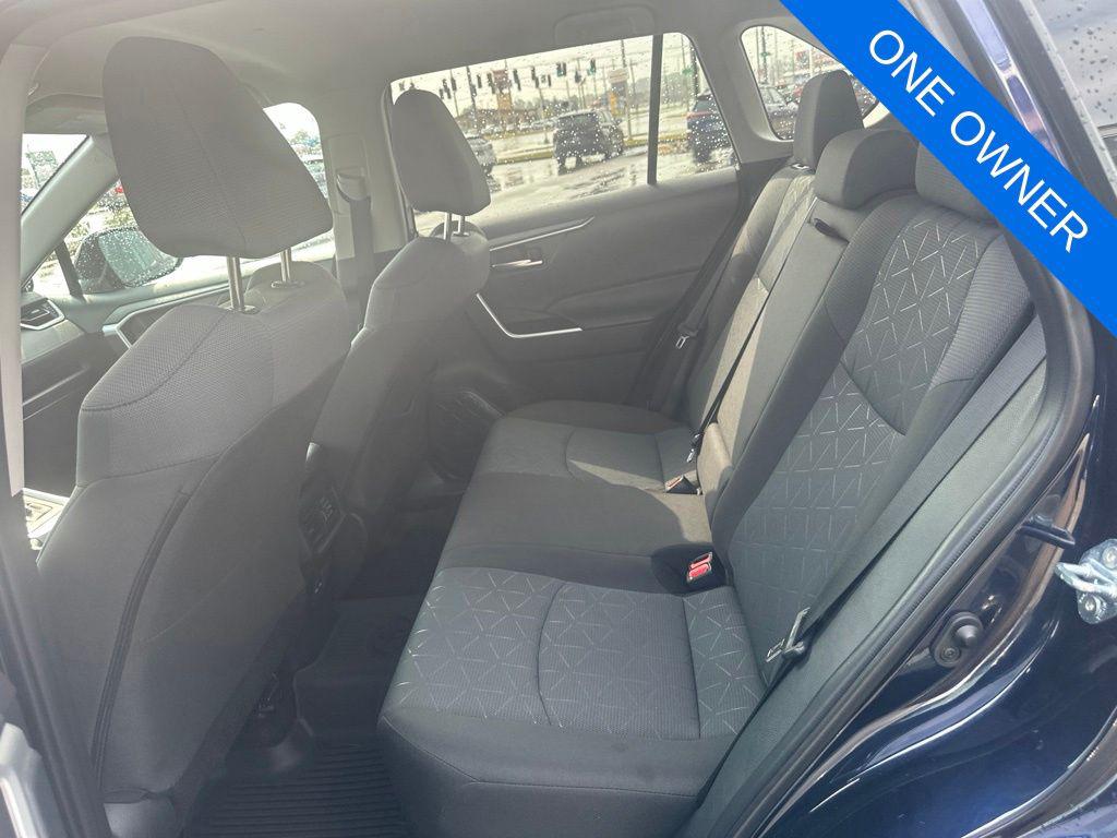 2025 Toyota RAV4 XLE 缩略图 21