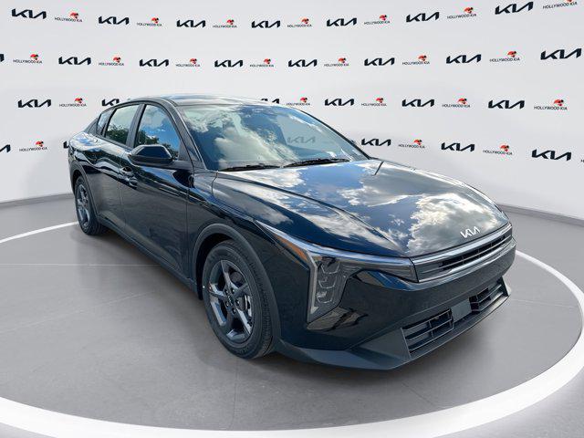 New 2026 Kia K4 LXS