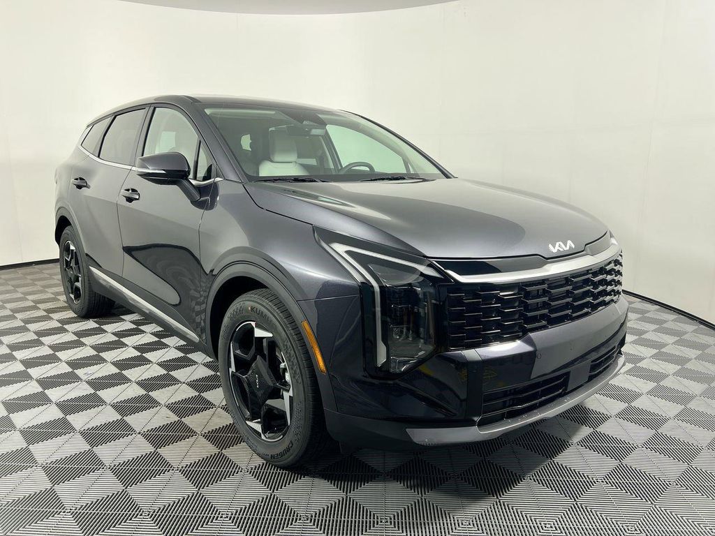 New 2026 Kia Sportage EX