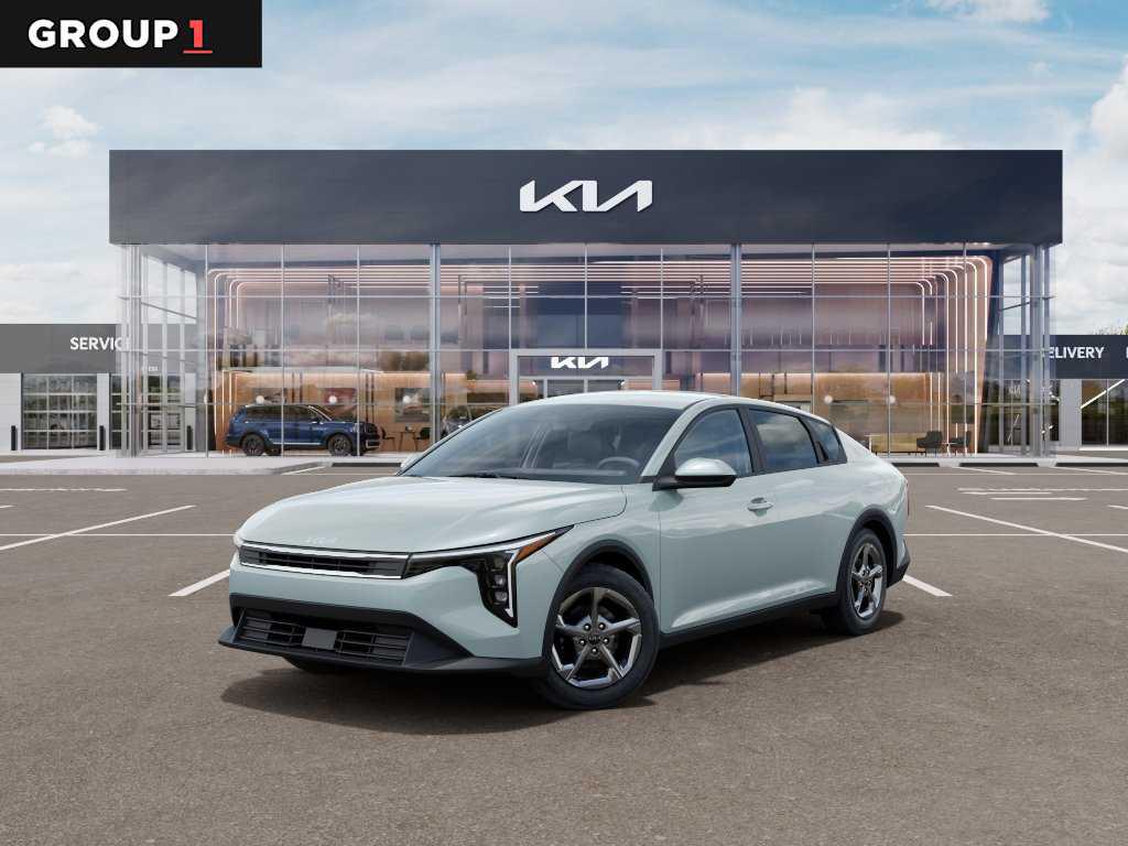 New 2026 Kia K4 LXS