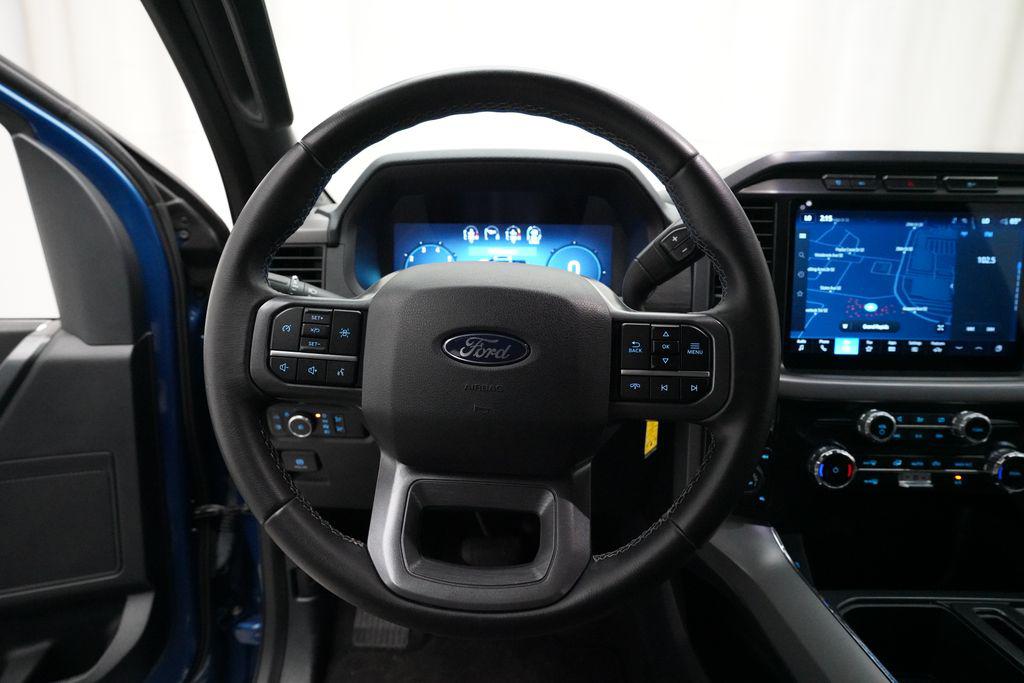 FORD F-150 XLT - 4