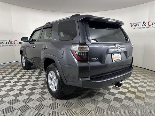 TOYOTA 4RUNNER - 9