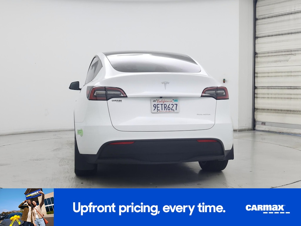 TESLA MODEL Y LONG RANGE - 7