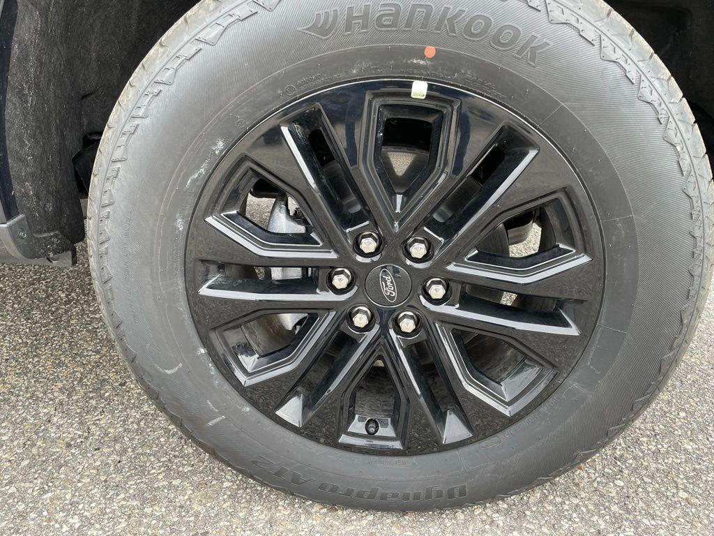 FORD F-150 LARIAT - 6