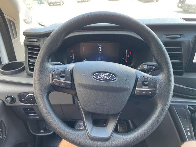 صورة مصغرة 13 لـ 2026 FORD TRANSIT-250 BASE