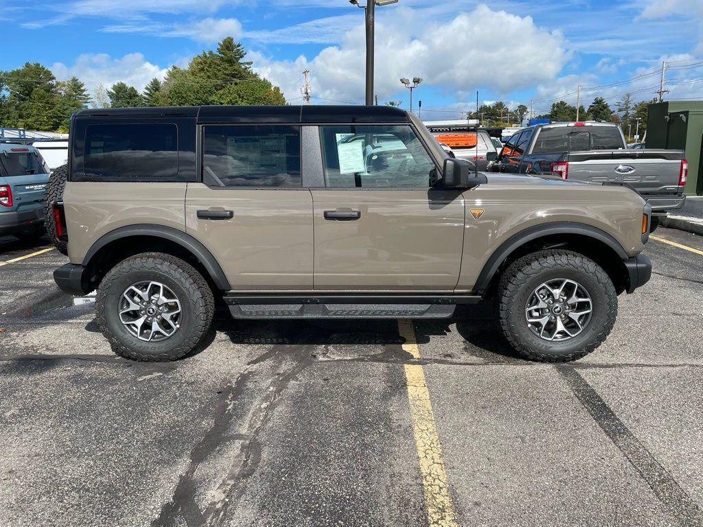 FORD BRONCO - 3