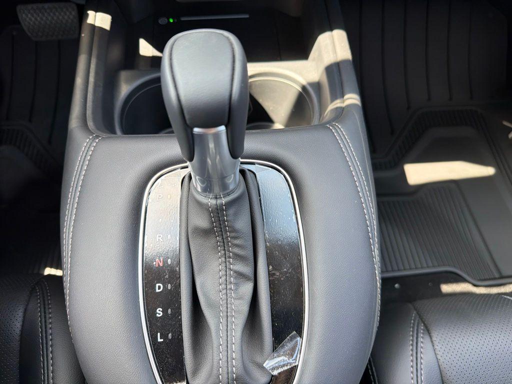 صورة مصغرة 24 لـ 2027 Honda HR-V EX-L