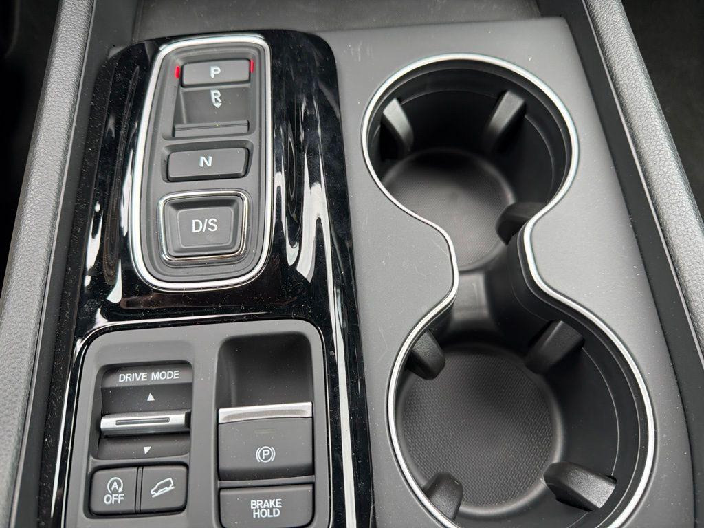 صورة مصغرة 19 لـ 2026 Honda PILOT SPORT