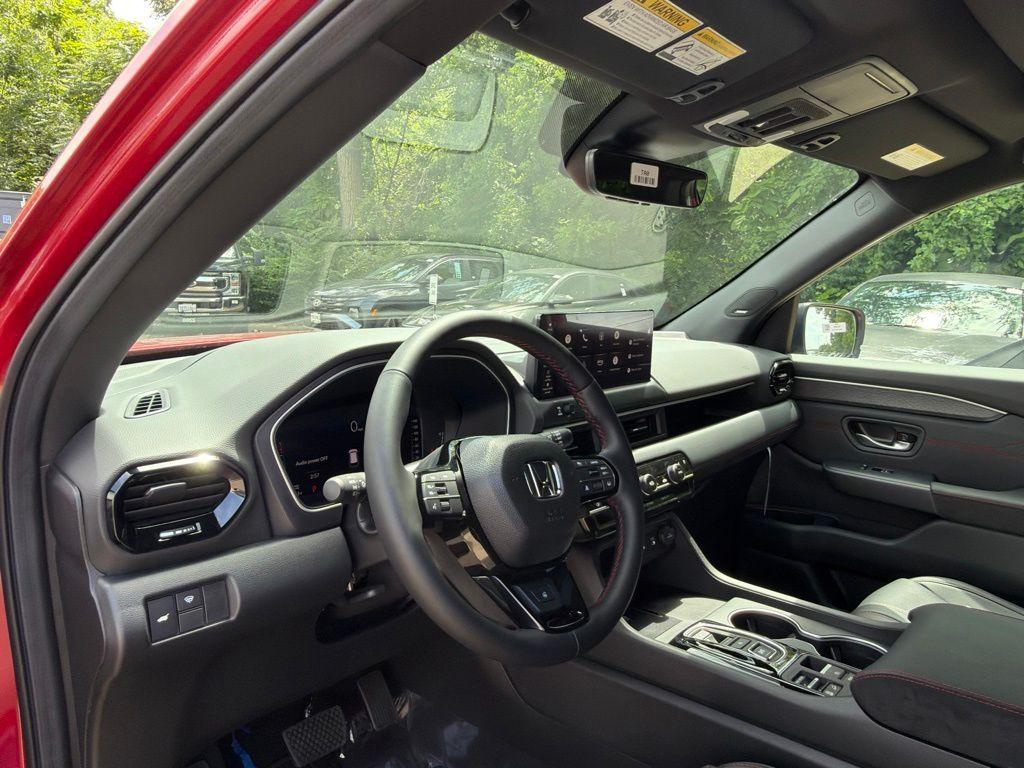 2026 Honda PILOT BLACK EDITION — миниатюра 17