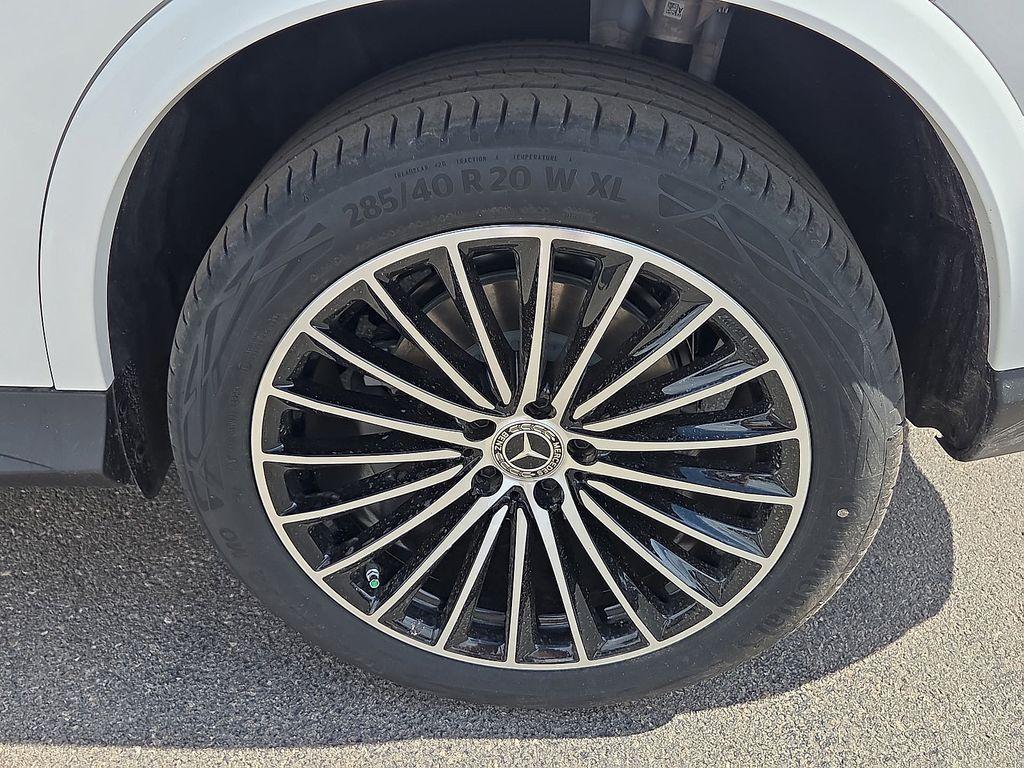 صورة مصغرة 11 لـ 2026 Mercedes-BENZ GLC