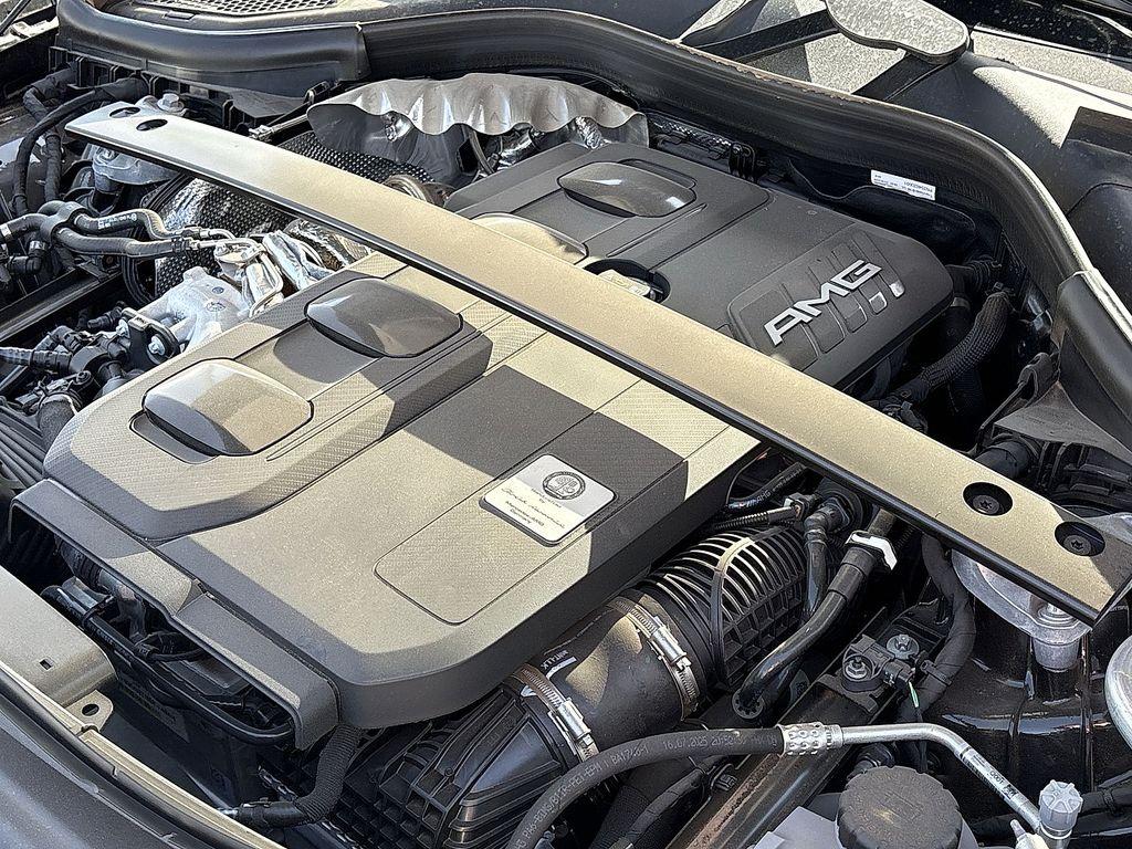 صورة 10 لـ 2026 Mercedes-BENZ AMG GLC 43 BASE