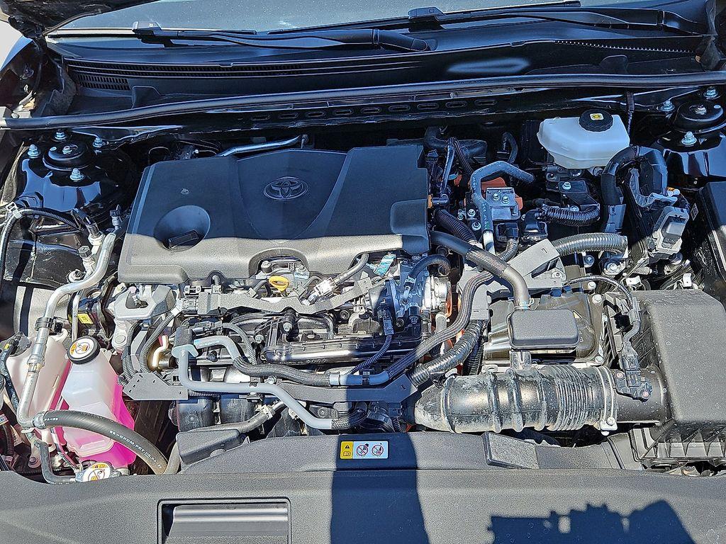 TOYOTA CAMRY XLE - 10