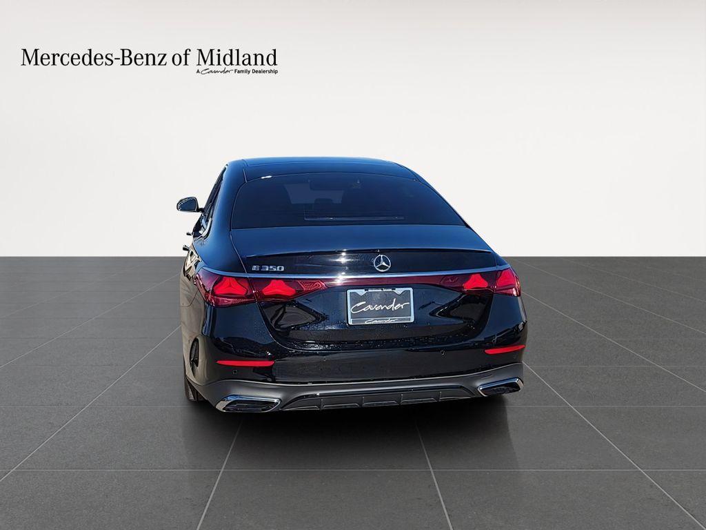 MERCEDES-BENZ E-CLASS - 7