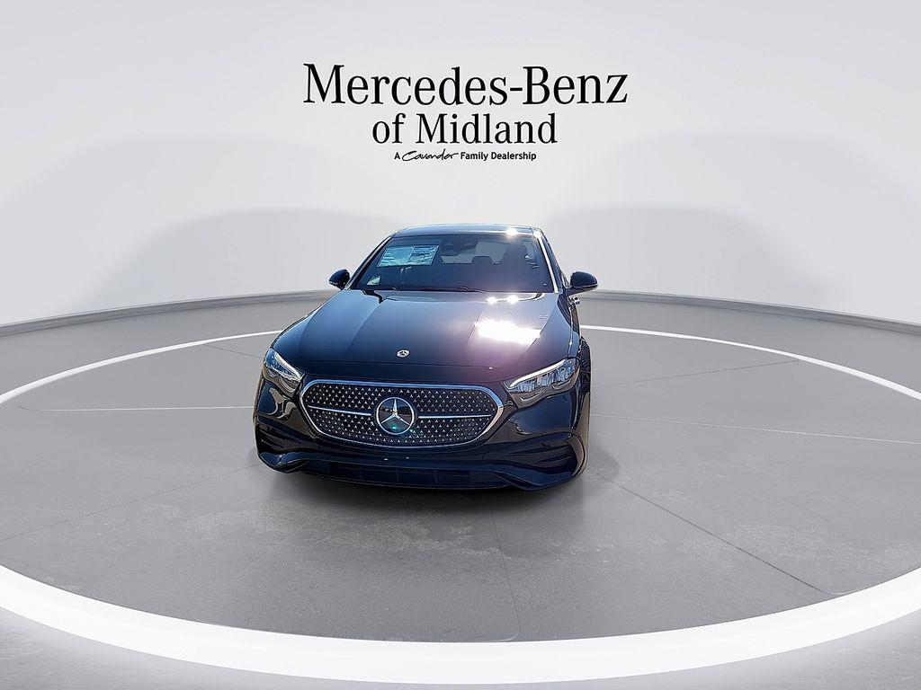 2026 Mercedes-BENZ E-CLASS 照片 3