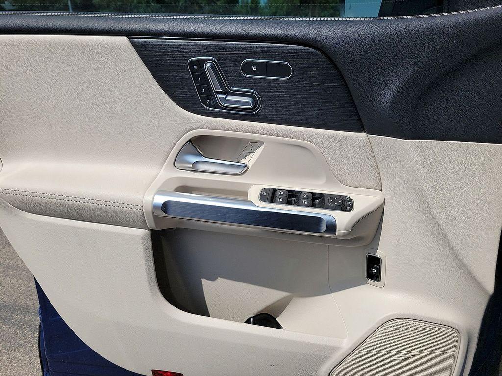 2026 Mercedes-BENZ GLB 缩略图 15