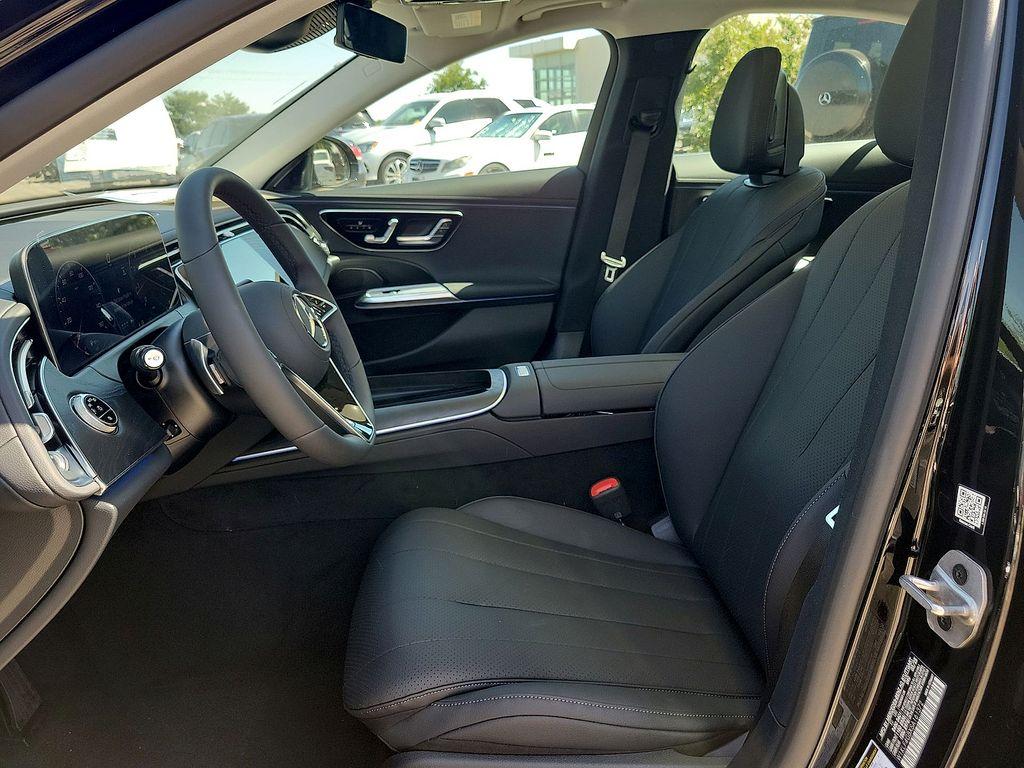 صورة مصغرة 16 لـ 2025 Mercedes-BENZ E-CLASS