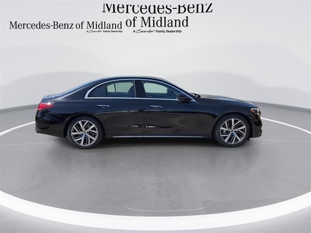 MERCEDES-BENZ E-CLASS - 9