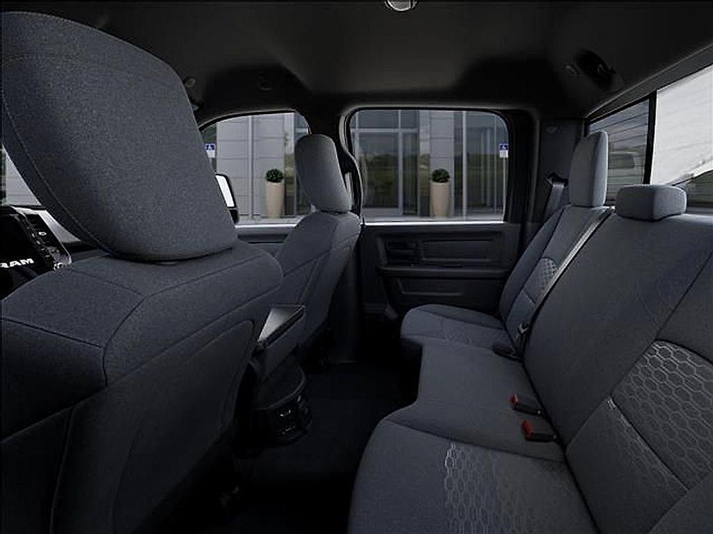 2026 RAM 2500 TRADESMAN thumbnail 25