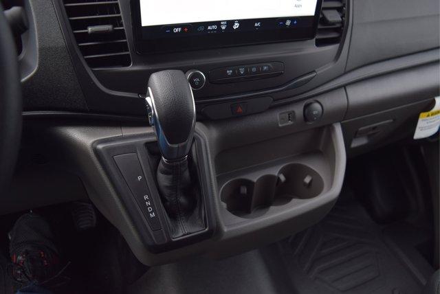 صورة مصغرة 11 لـ 2026 FORD TRANSIT-250 148 WB MEDIUM ROOF CARGO
