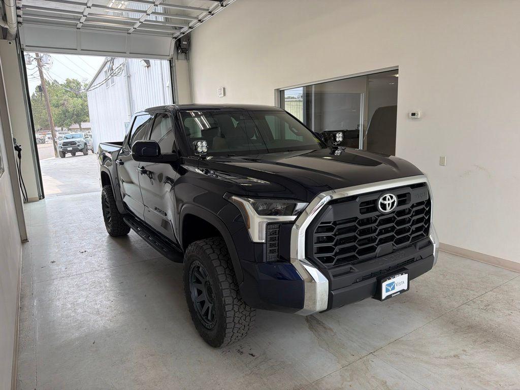 New 2026 Toyota Tundra SR5