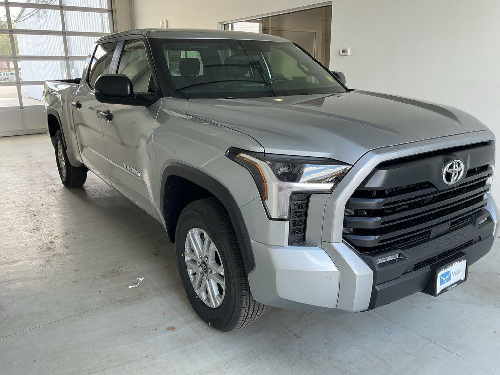 New 2026 Toyota Tundra SR5