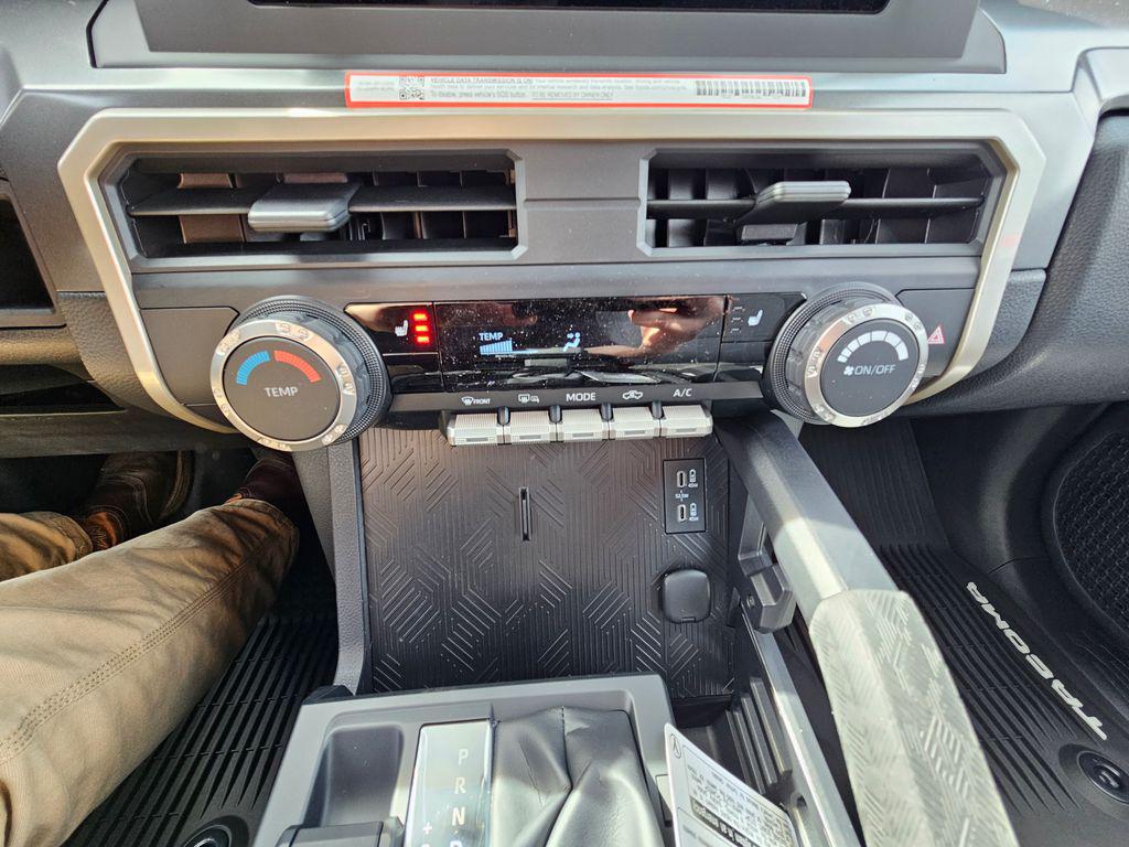 صورة مصغرة 13 لـ 2026 Toyota TACOMA SR5