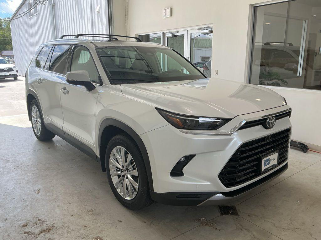 New 2026 Toyota Grand Highlander Platinum