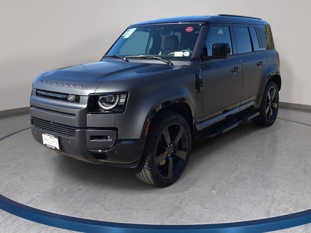 New 2026 Land Rover Defender P400 X-Dynamic SE