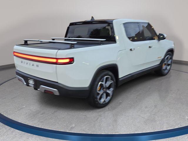 2022 Rivian R1T ADVENTURE PACKAGE — фото 6